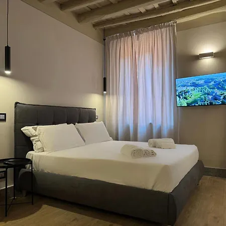Aparthotel Domus Santa Cecilia - Trastevere Luxury