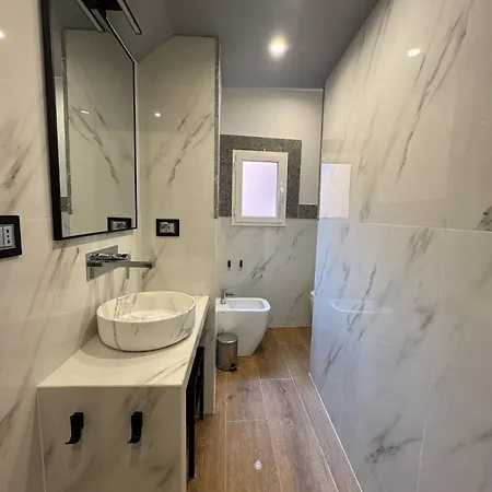 Domus Santa Cecilia - Trastevere Luxury Ξενοδοχείο με διαμερίσματα